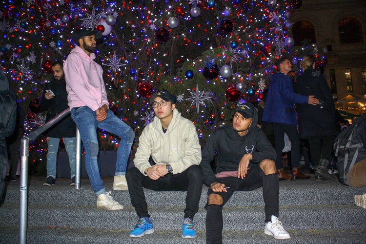 Off guard moment from the shoot